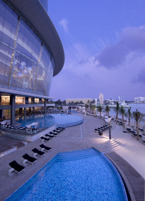 Абу-Даби: Jumeirah at Etihad Towers Residences