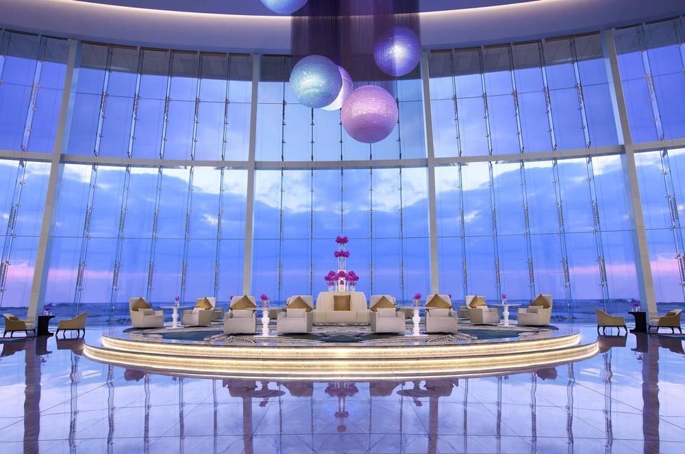 Абу-Даби: Jumeirah at Etihad Towers Residences