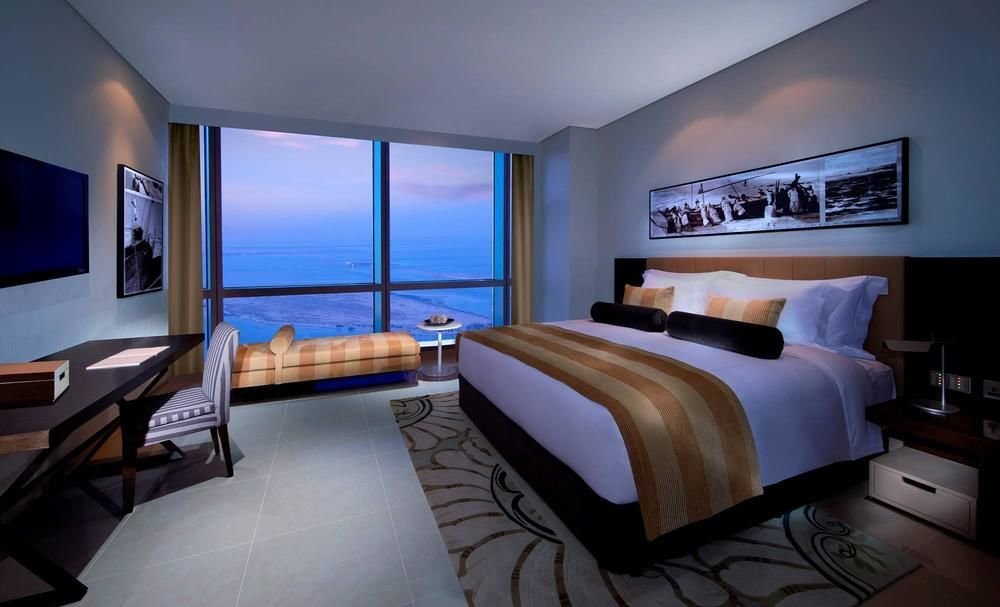 Абу-Даби: Jumeirah at Etihad Towers Residences