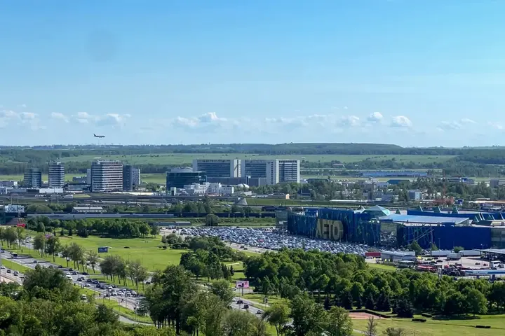 Санкт-Петербург: Отель Дом на Луне