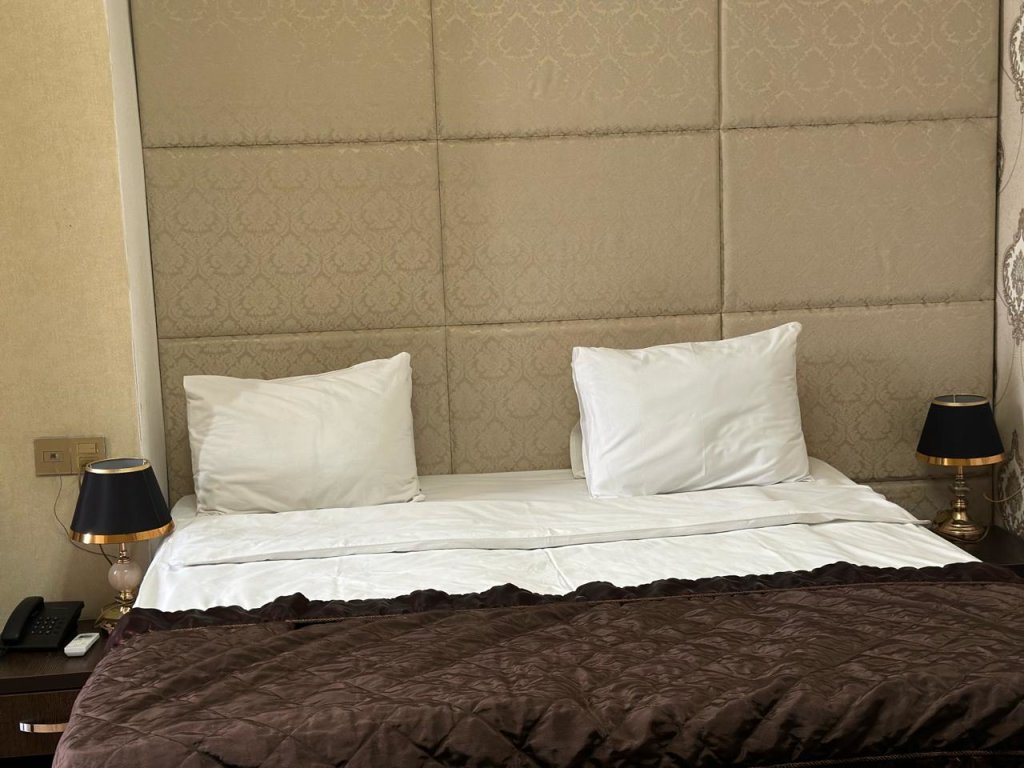Баку: Отель Sherlock Baku