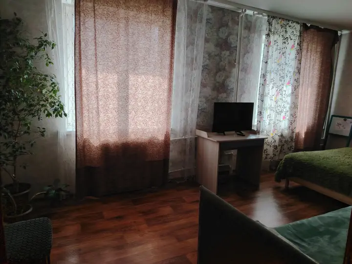Междуреченск: Апартаменты Квартира 3 комнаты