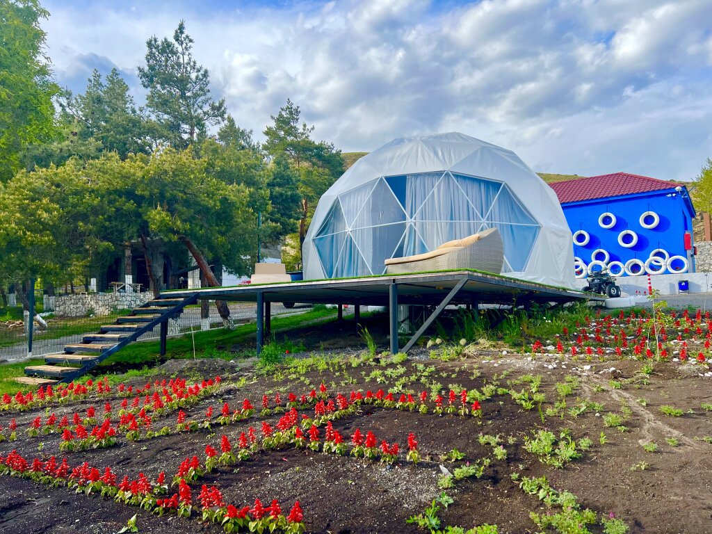 Севан: Глэмпинг Comuna Sevan