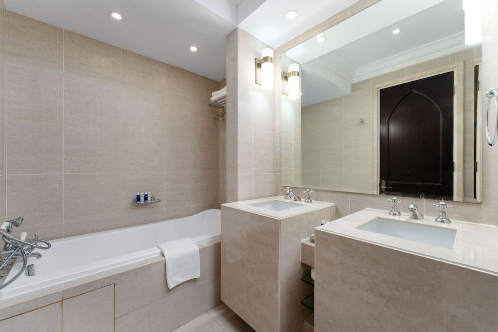 Дубай: Maison Privee - Elite Apt Connected to Dubai Mall & Burj Khalifa