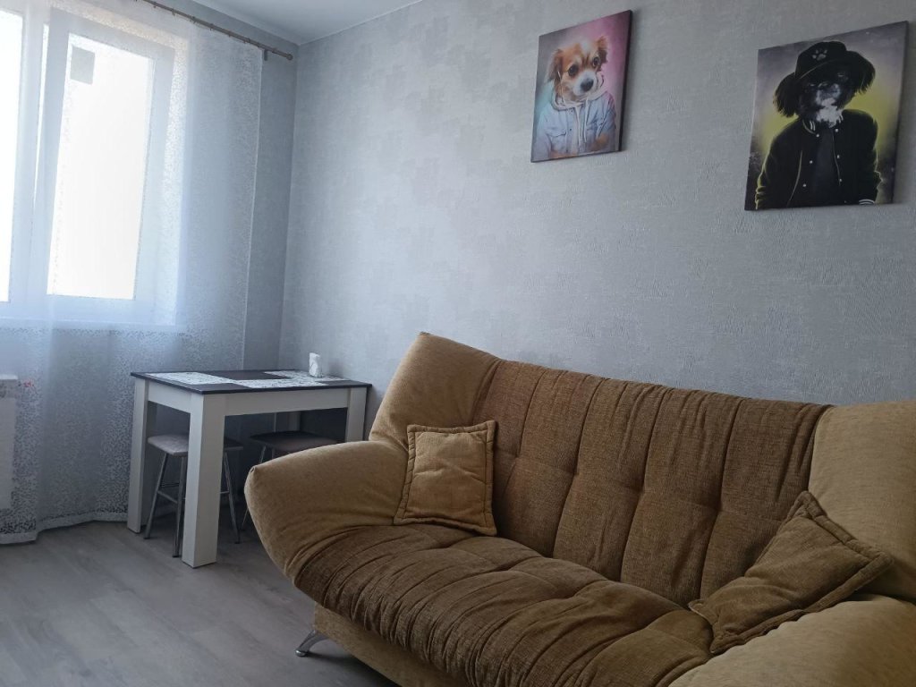 Самара: EasyRent (ИзиРент) на проспекте Карла Маркса 246