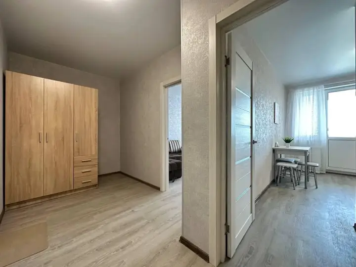 EasyRent на проспекте Карла Маркса 242 — фото 4