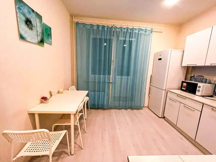 Свердловский: AlexHome (АлексХоум) на улице Заречная 7