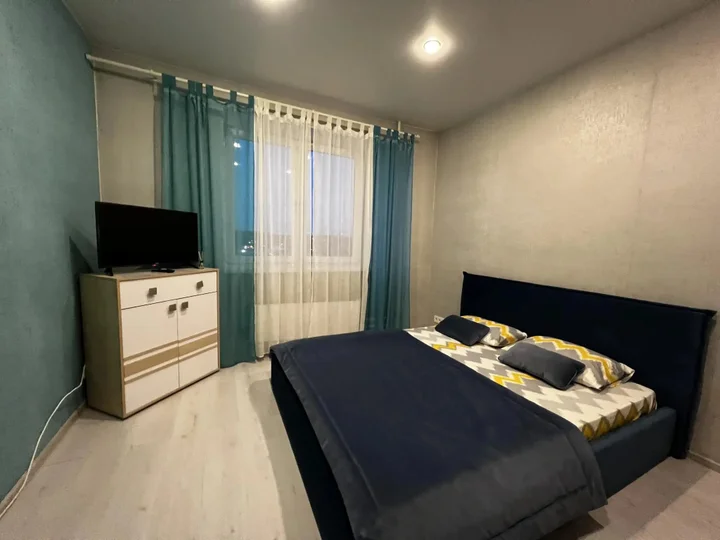 Свердловский: AlexHome (АлексХоум) на улице Заречная 7