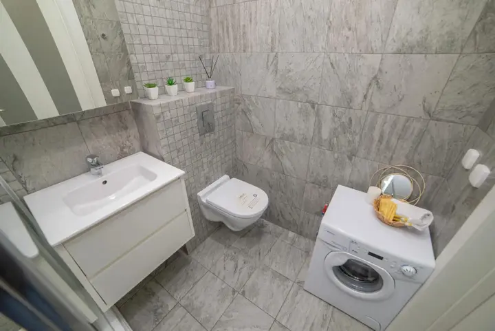 Екатеринбург: BeGuest (БиГест) на улице Заводская