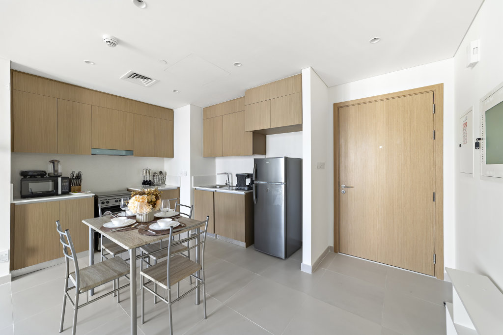Дубай: Апартаменты Luxurious 2 BR Apt at Summer Creek Beach, Creek Harbour