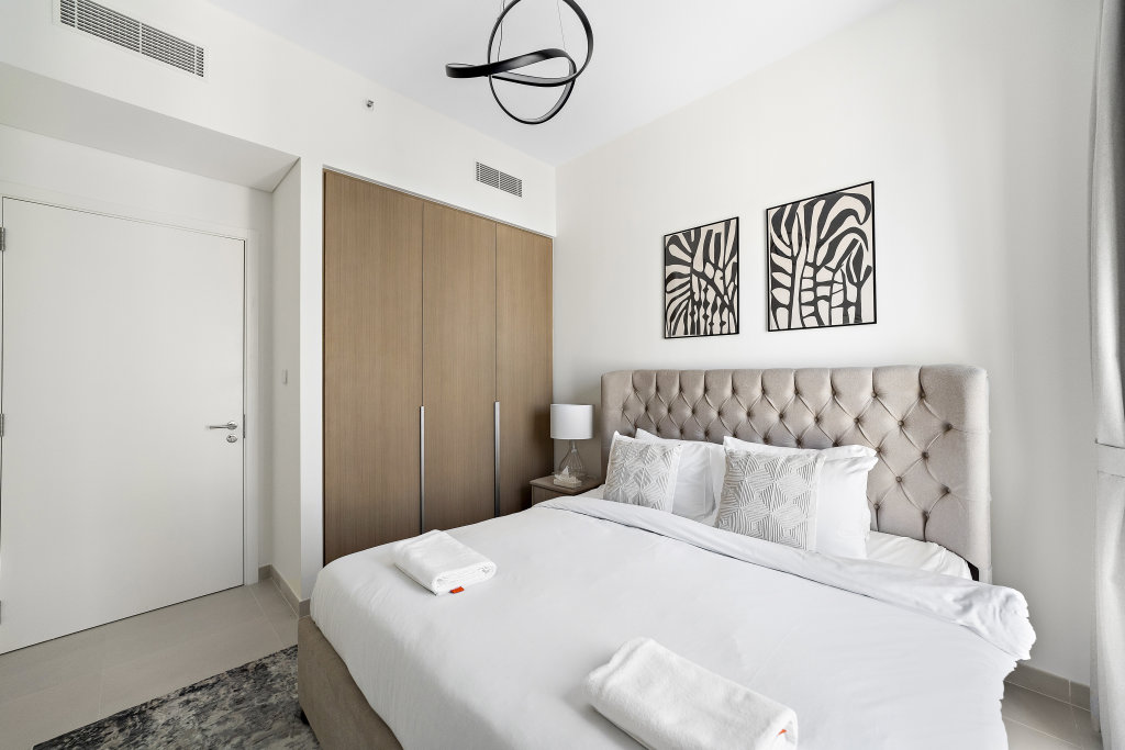 Дубай: Апартаменты Luxurious 2 BR Apt at Summer Creek Beach, Creek Harbour