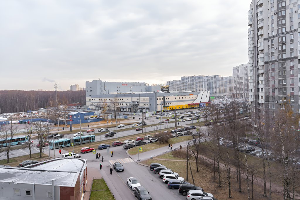 Санкт-Петербург: Меблированные комнаты в просторной 3х комнатной квартире