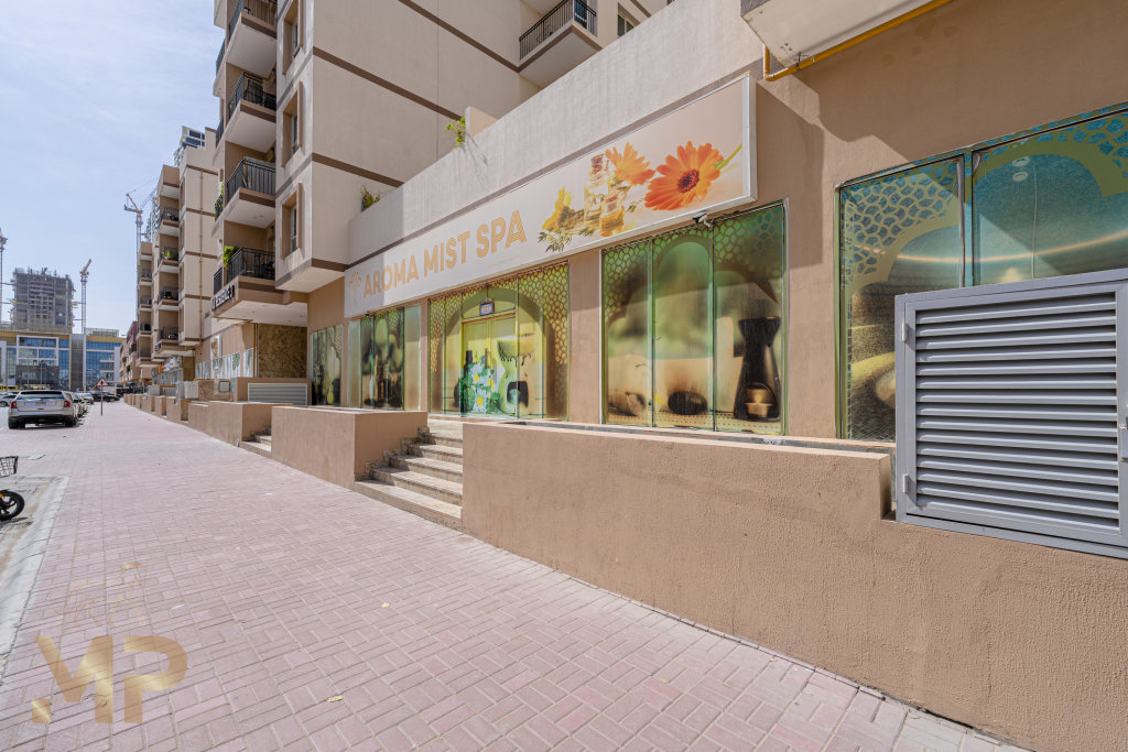 Дубай: Апартаменты Marco Polo Spacious 1BR Unit in JVC | Newly Furnished