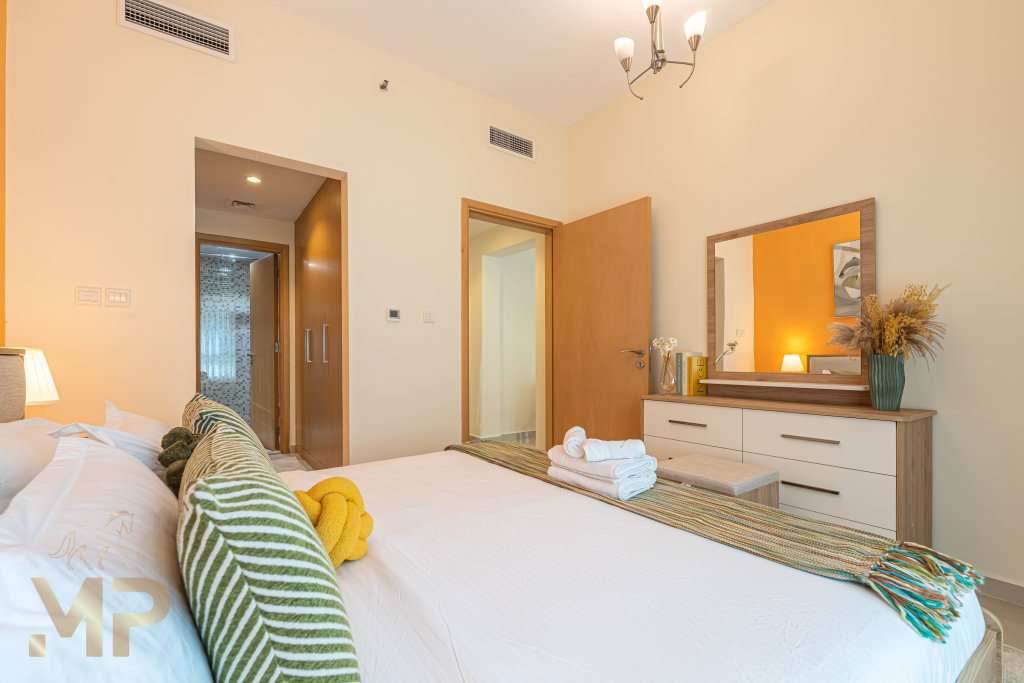 Дубай: Апартаменты Marco Polo Spacious 1BR Unit in JVC | Newly Furnished