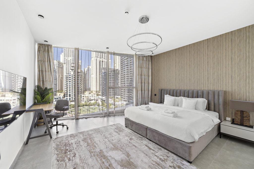 Дубай: Апартаменты Beachfront Living at Stella Maris Dubai Marina