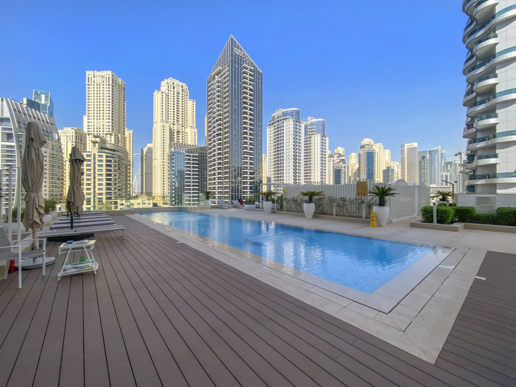Дубай: Апартаменты Beachfront Living at Stella Maris Dubai Marina