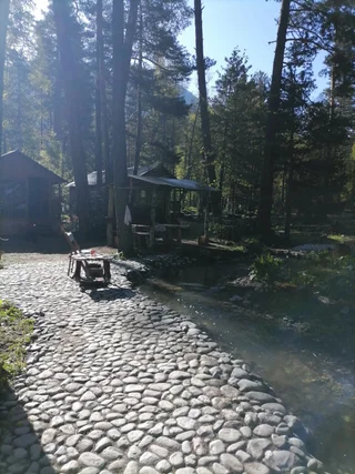 Архыз: Шале Лес хрустальной песни