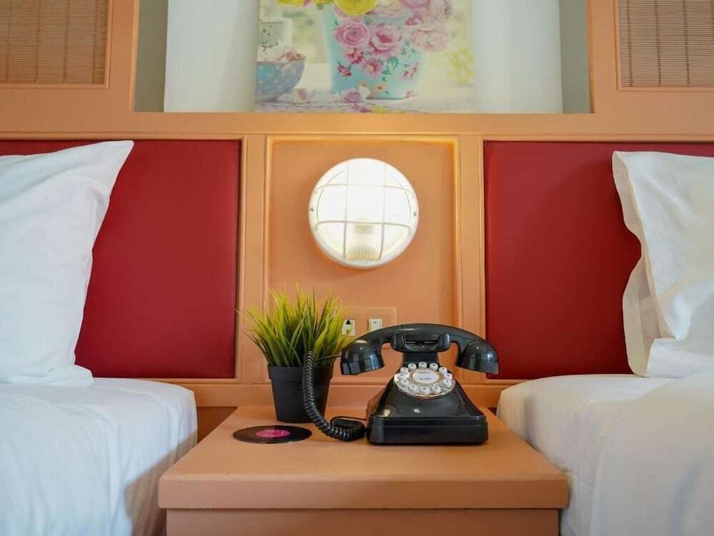Бангкок: RoomQuest Hotel Pratunam