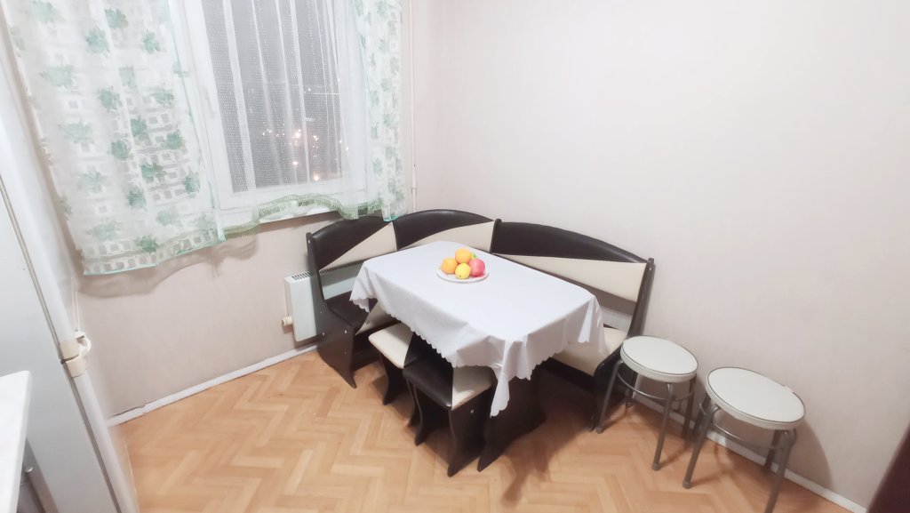 Москва: Квартира Двухкомнатная на Тульской
