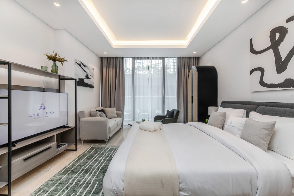 Дубай: Апартаменты Designer Studio in Sterling Business Bay