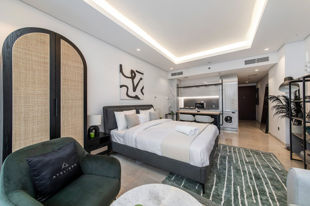 Дубай: Апартаменты Designer Studio in Sterling Business Bay