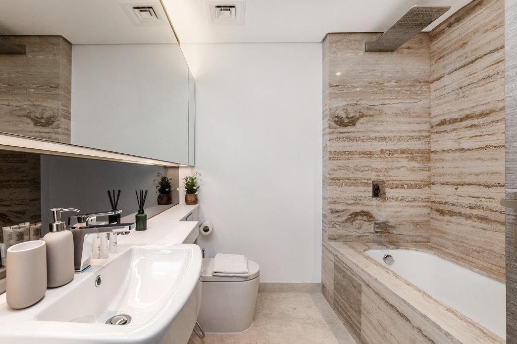 Дубай: Апартаменты Designer Studio in Sterling Business Bay