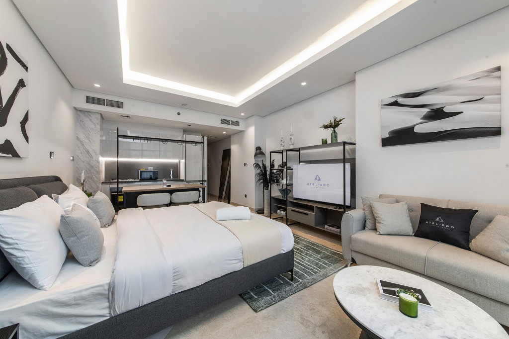 Дубай: Апартаменты Designer Studio in Sterling Business Bay