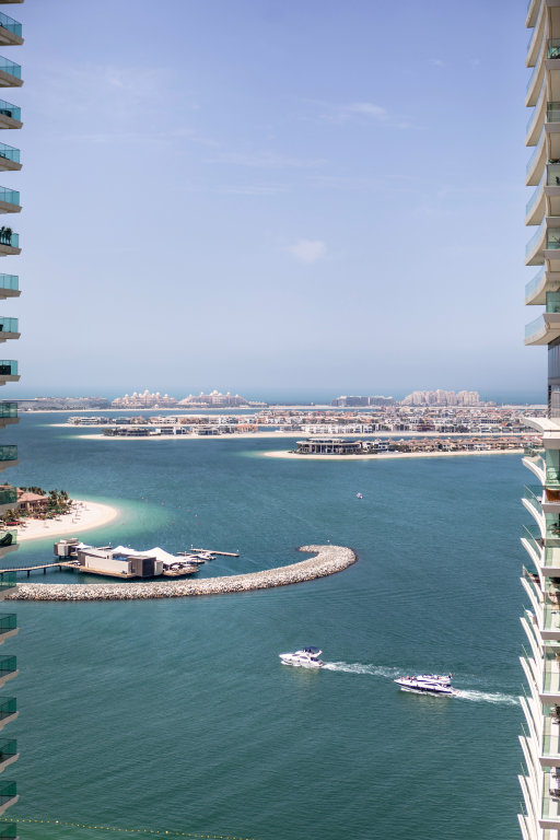 Дубай: Апартаменты Beachfront 1BR with Exotic View on Palm Jumeirah