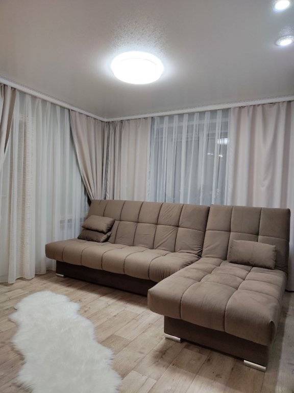 Камышин: Apartments 3х Комнатные с Видом на Волгу
