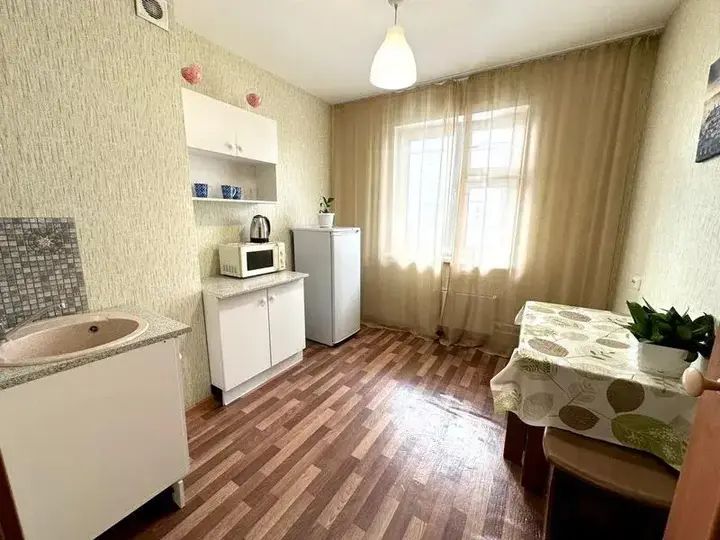 Красноярск: Левый Берег на ул. Академика Киренского, д. 35