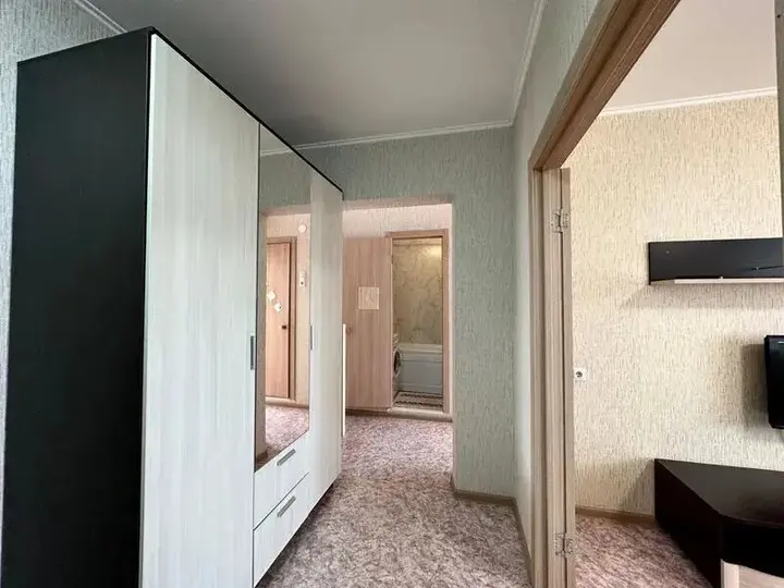 Красноярск: Левый Берег на ул. Караульная, д. 82