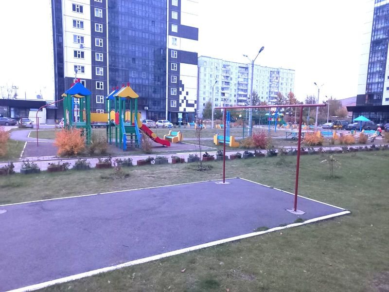 Красноярск: Апартаменты Хоум Дэй на ул. Свердловская, д. 17Б