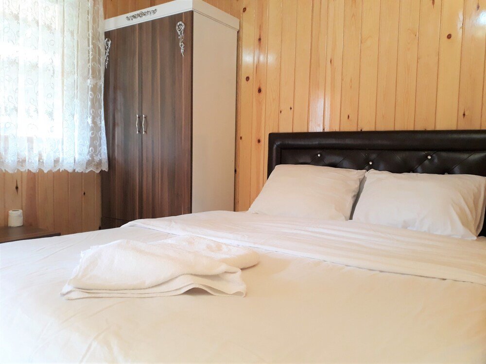 Узунгёль: Family Bungalow Uzungol