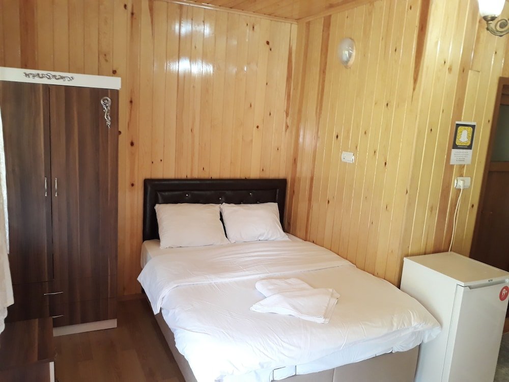 Узунгёль: Family Bungalow Uzungol