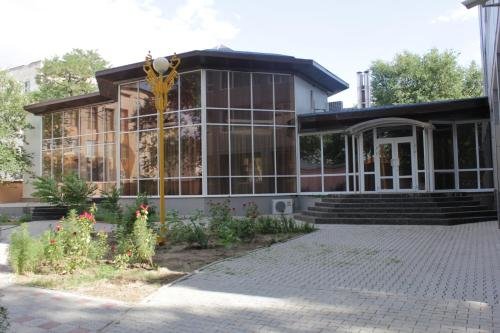 Элиста: Hotel Belyy Lotos