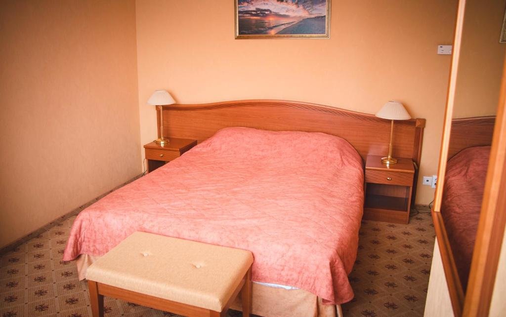 Элиста: Hotel Belyy Lotos