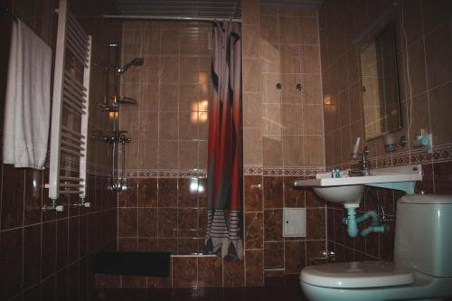 Элиста: Hotel Belyy Lotos