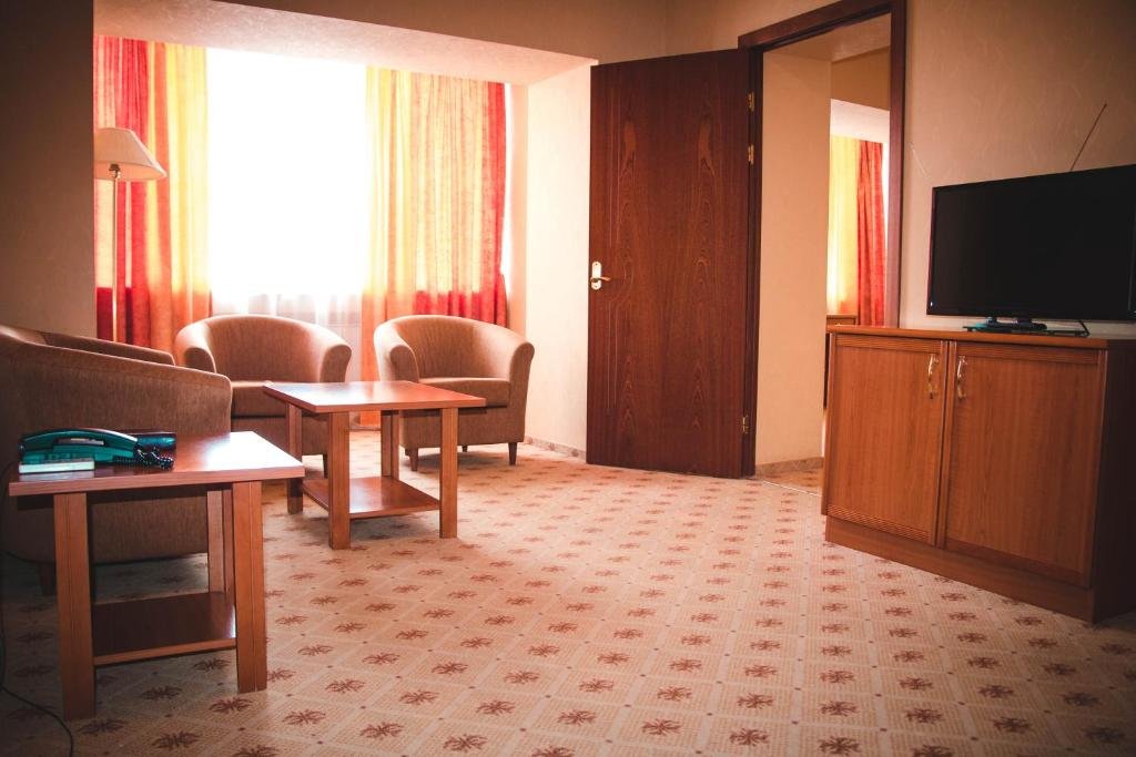 Элиста: Hotel Belyy Lotos