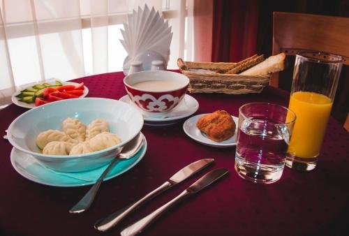 Элиста: Hotel Belyy Lotos