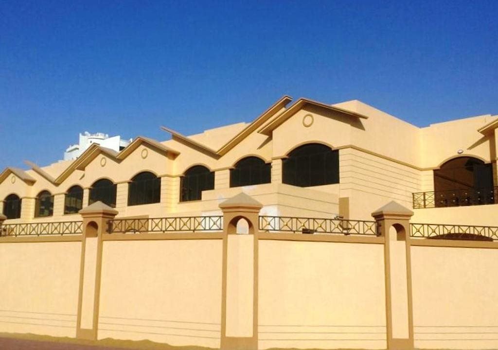 Дубай: Village 33 - Villa In Al Barsha