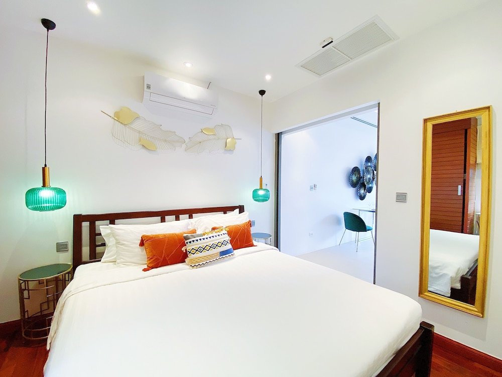Пхукет: Beautiful 1br Plunge Pool Villa Walk To Bangtao Beach