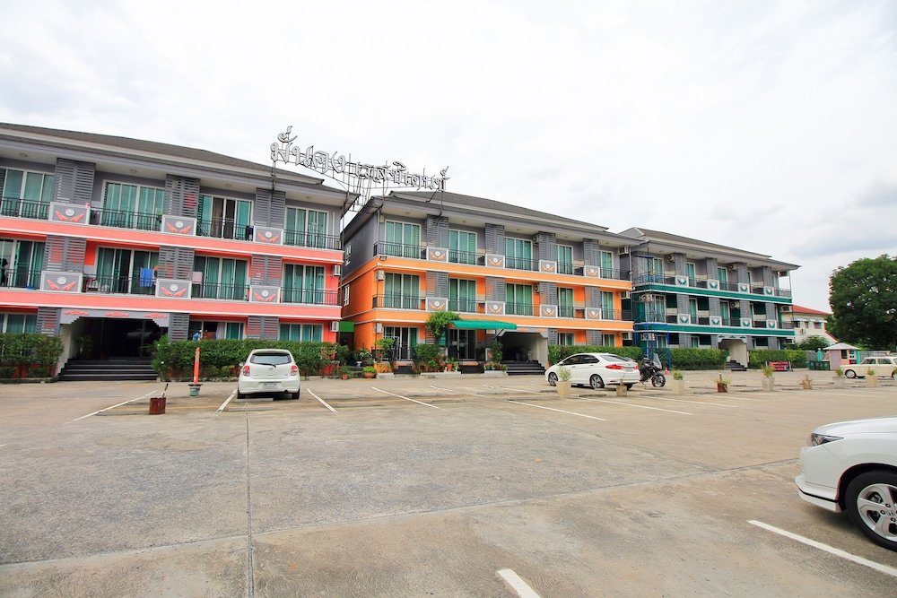 Бангкок: Mankong Residence And Resort by OYO Rooms