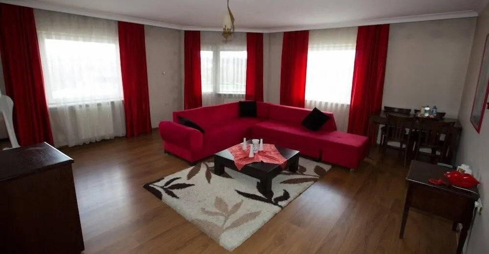 Бартын: Hotel Grand Astra Bartin