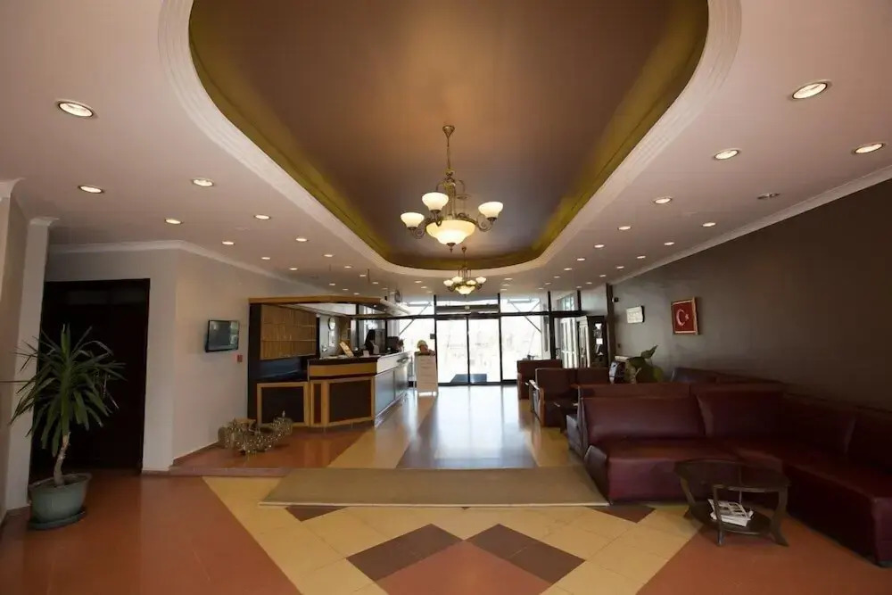 Бартын: Hotel Grand Astra Bartin