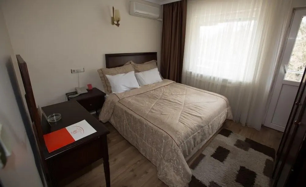 Бартын: Hotel Grand Astra Bartin