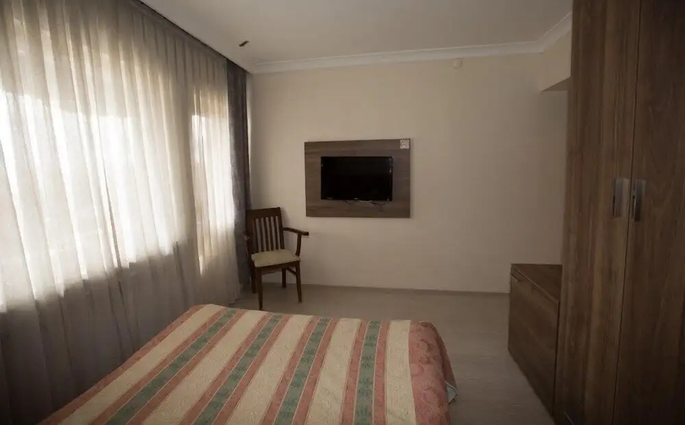 Бартын: Hotel Grand Astra Bartin