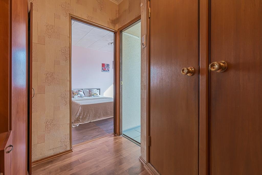 Санкт-Петербург: ComfortFlat Iskrovskiy 28