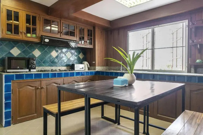 Муанг: OYO 736 Green Poshtel