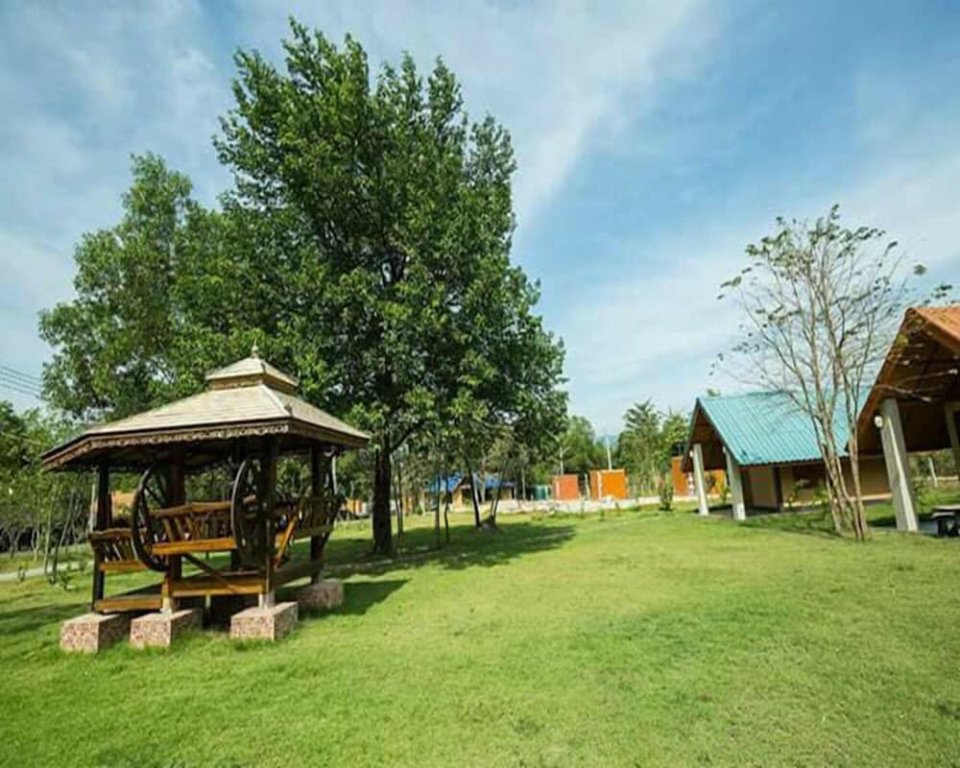 Прачантакхам: Matharak Resort