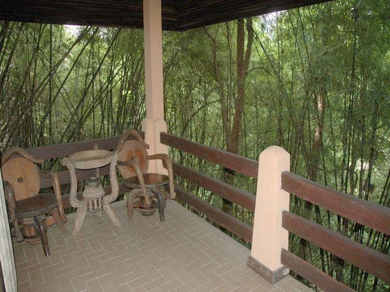 Сай Йок: Mom Chailai Forest Retreat